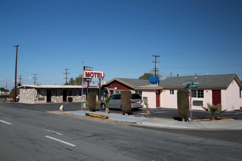 Boron Motel Εξωτερικό φωτογραφία